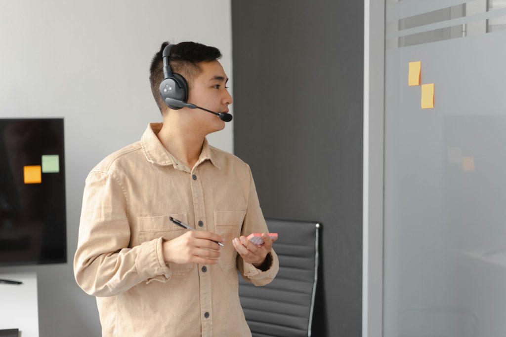 Call Center Agent